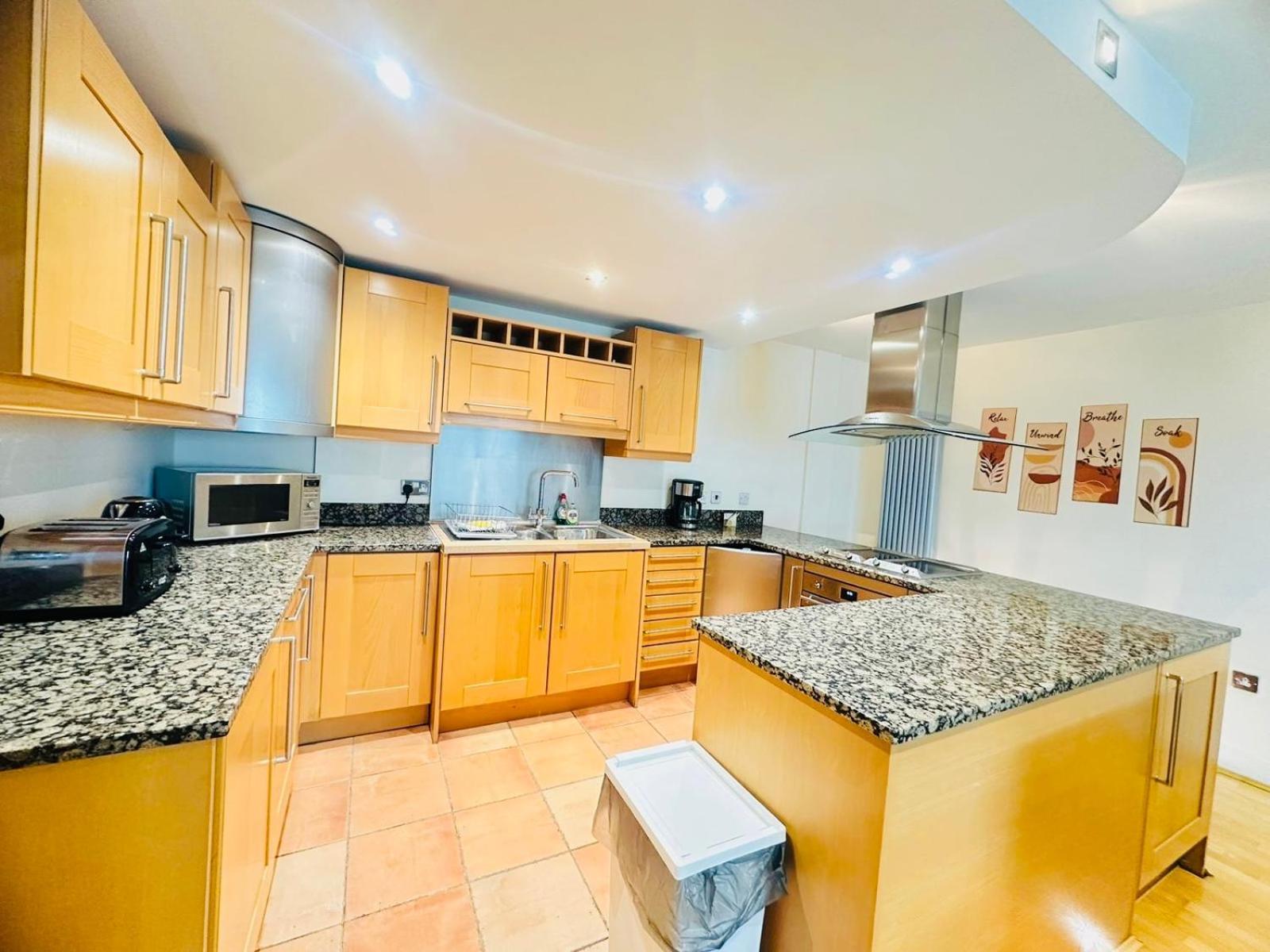 Modern 2bed 2bath Canary Wharf - Upto 5 Person Appartamento *